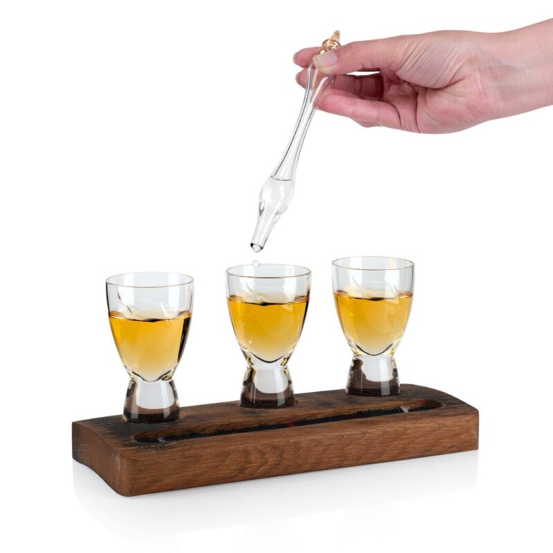 Whisky Tasting Set: 3 Spirits Glasses, Water Dropper Pot Still Top - Image 2